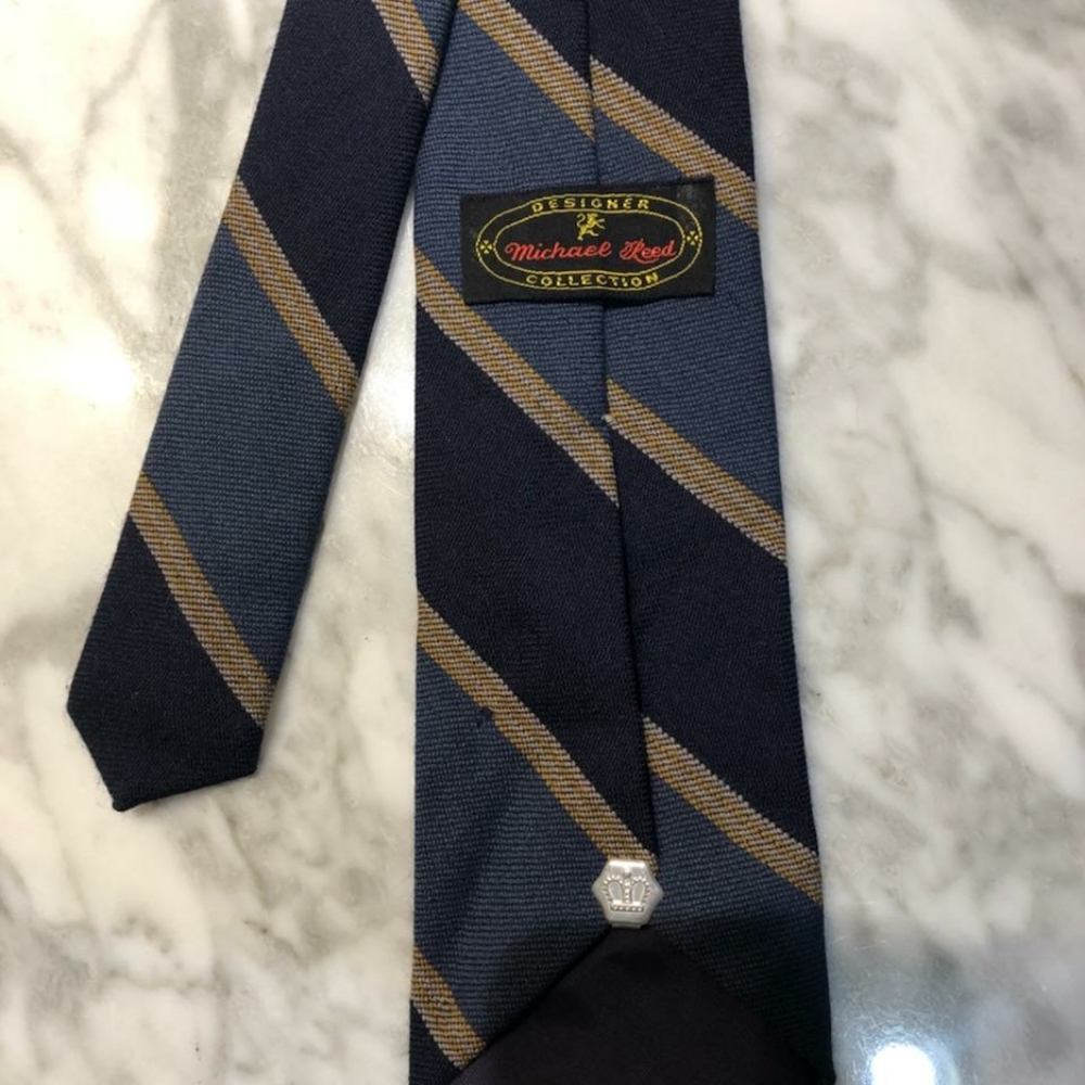 Tie - Picture 2 of 3